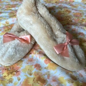 Vintage Shearling Slippers with Bows